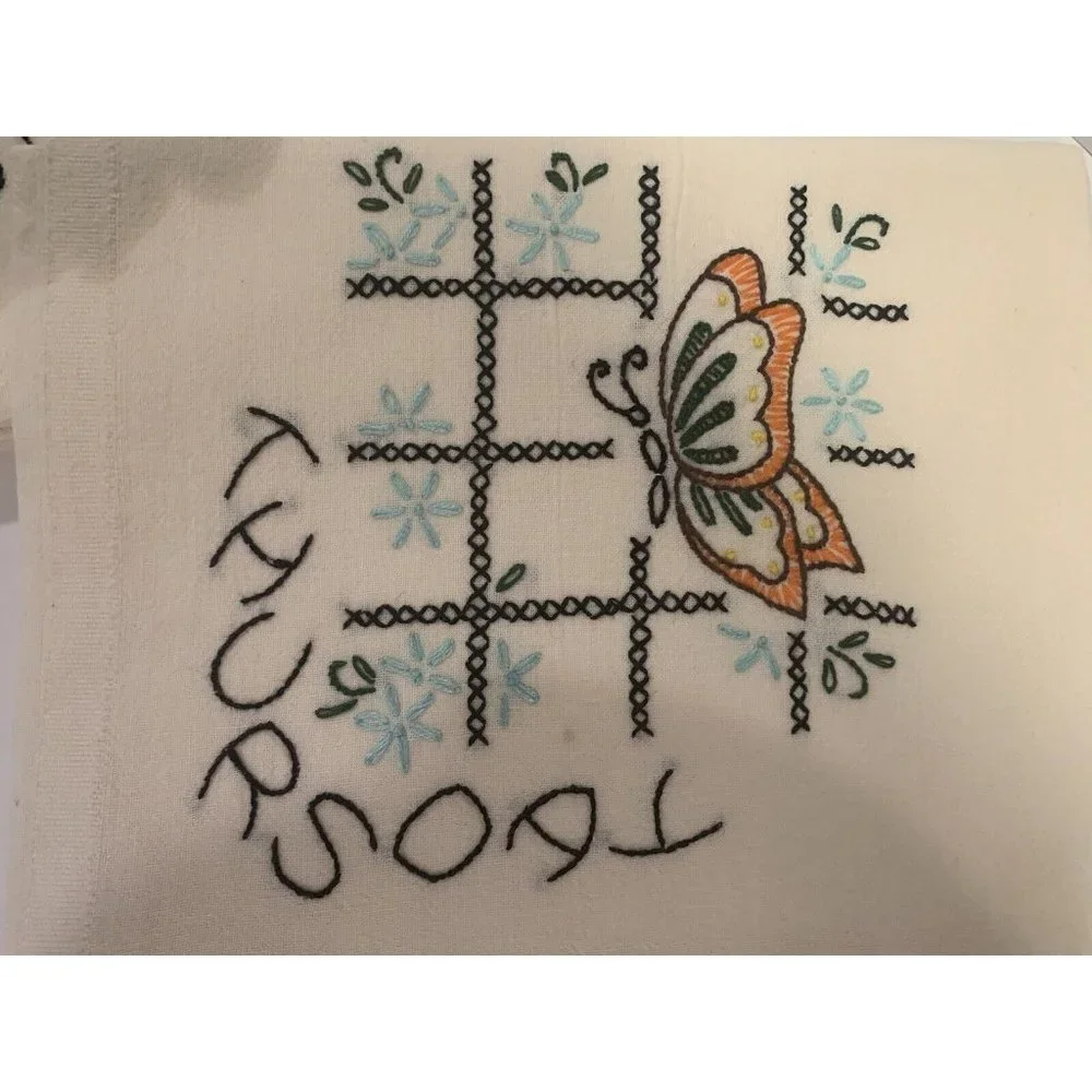 Hand Embroidery Beige Kitchen - Bathroom Days Of The Week  (7) 35” X 31” Clothes